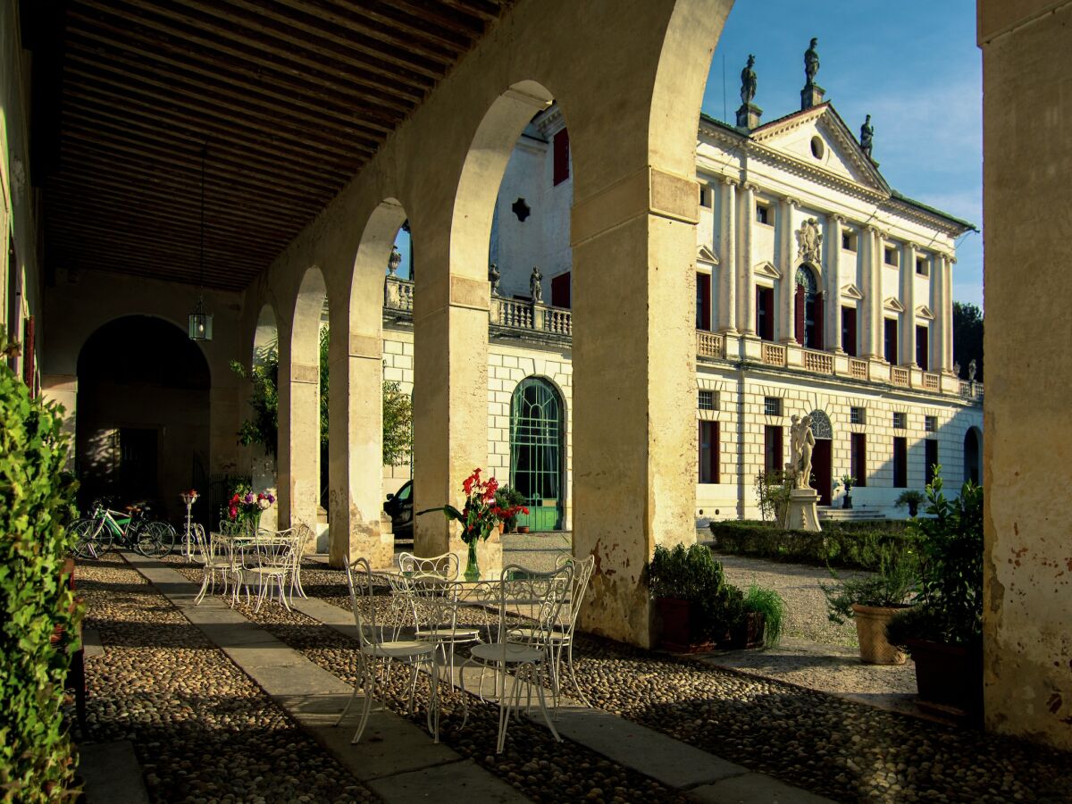 Castle Villa in Venice with Private Pool & Park - Outdoor photo 4