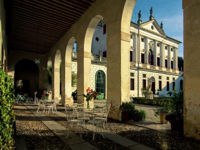 Castle Villa in Venice with Private Pool & Park - Outdoor photo 4