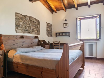 Holiday house Tranquil Village Stay with Fireplace - Features photo 29