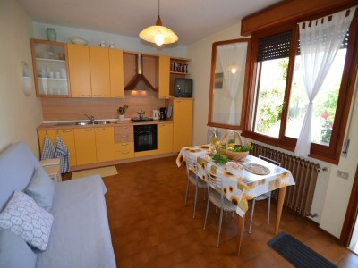Apartment Sunny Coastal Apartment - Features photo 16