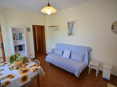 Apartment Sunny Coastal Apartment - Features photo 17