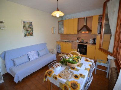 Apartment Sunny Coastal Apartment - Features photo 18