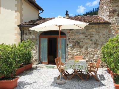 Holiday house Idyllic Tuscan Hideaway with Pool and spa - Outdoor photo 11