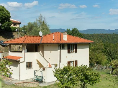 Holiday house Holiday Home in Vicchio with Private Pool - Outdoor photo 3