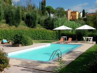 Holiday house Sonnendurchflutetes Haus mit Pool - Outdoor photo 9