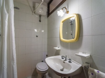 Holiday house Spacious Villa Retreat - Features photo 21