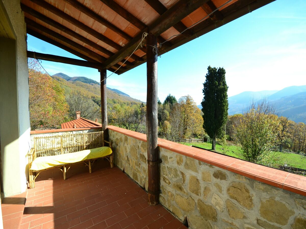 Chalet Rustic Chalet with Pool - Outdoor photo 3