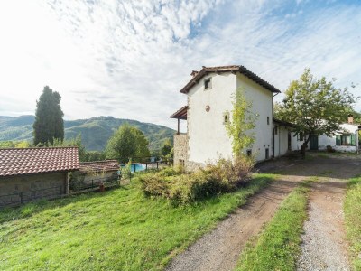 Chalet Rustic Chalet with Pool - Outdoor photo 5