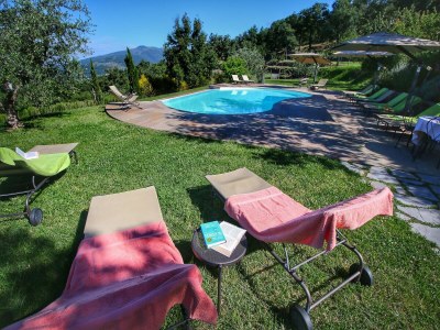 Farmhouse Majestic Farmhouse with Pool - Outdoor photo 9