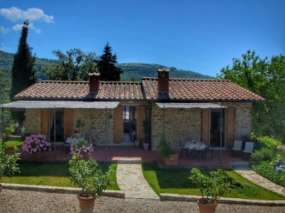 Farmhouse Farmhouse in Loro Ciuffenna with Pool & Garden - Outdoor photo 3