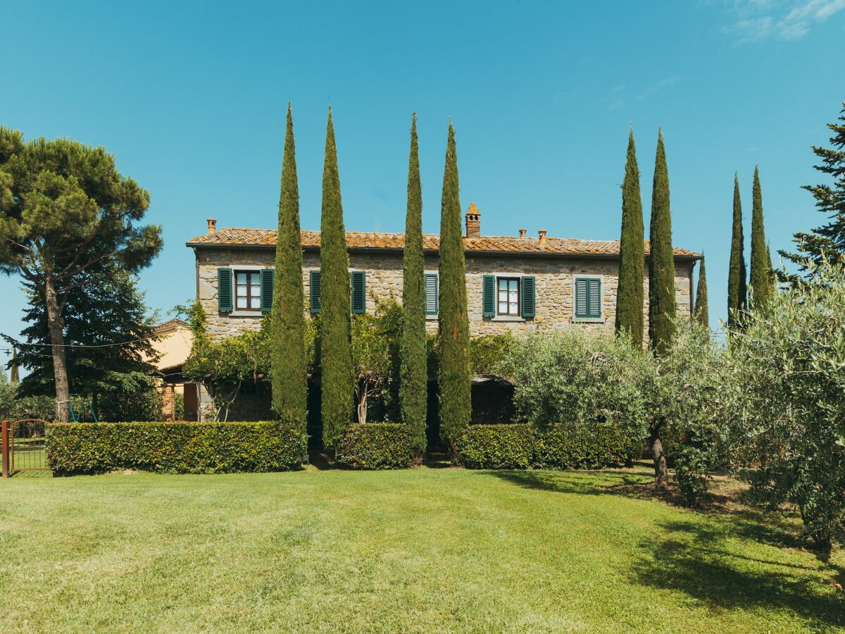 Holiday house Accogliente casa vacanze a Cortona con piscina - Outdoor photo 3