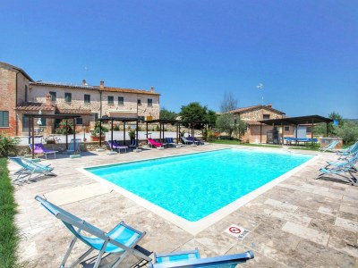 Holiday house Cottage in Asciano with Pool and Terrace in Crete Senesi - Holiday house