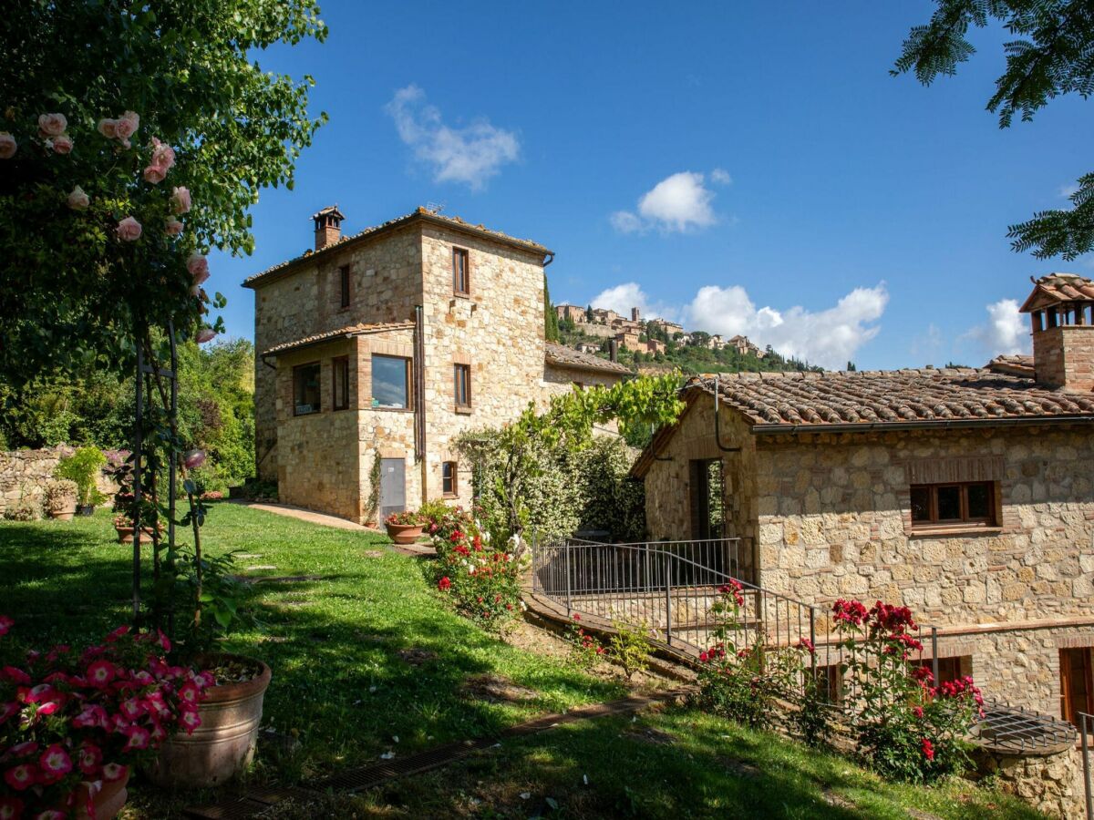Villa Montepulciano Luxe Escape