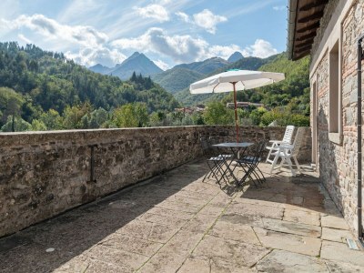 Apartment Relaxing Tuscan Home with WiFi - Outdoor photo 6