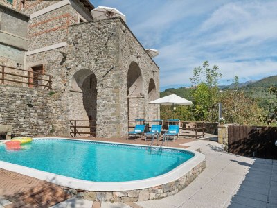 Apartment Relaxing Tuscan Home with WiFi - Outdoor photo 7