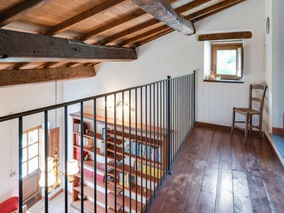 Apartment Relaxing Tuscan Home with WiFi - Features photo 29