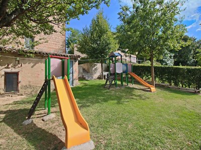 Apartment Apartment in Piticchio with Pool and BBQ - Outdoor photo 33