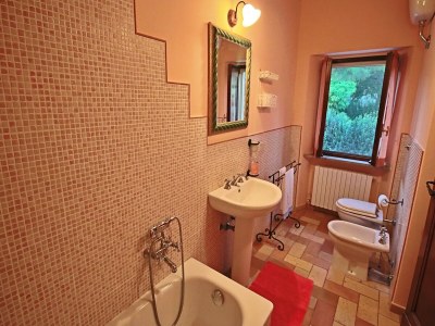 Holiday house Ferienhaus in Serrungarina in Seenähe - Features photo 27