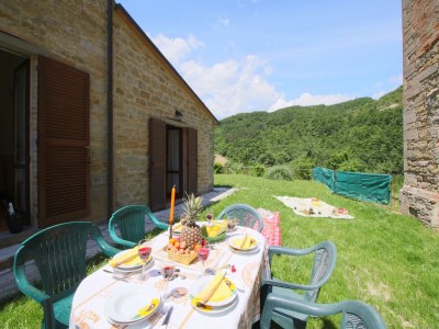 Cottage Rückzugsort mit Hügelblick und Pool - Outdoor photo 19