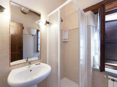 Farmhouse Chalet in Apecchio with Pool and Mountain Views - Features photo 27