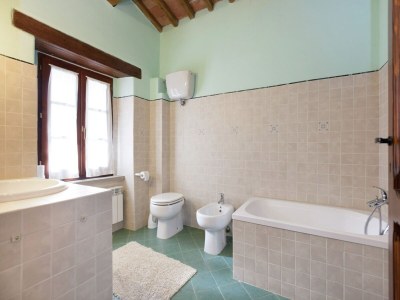 Farmhouse Chalet in Apecchio with Pool and Mountain Views - Features photo 28