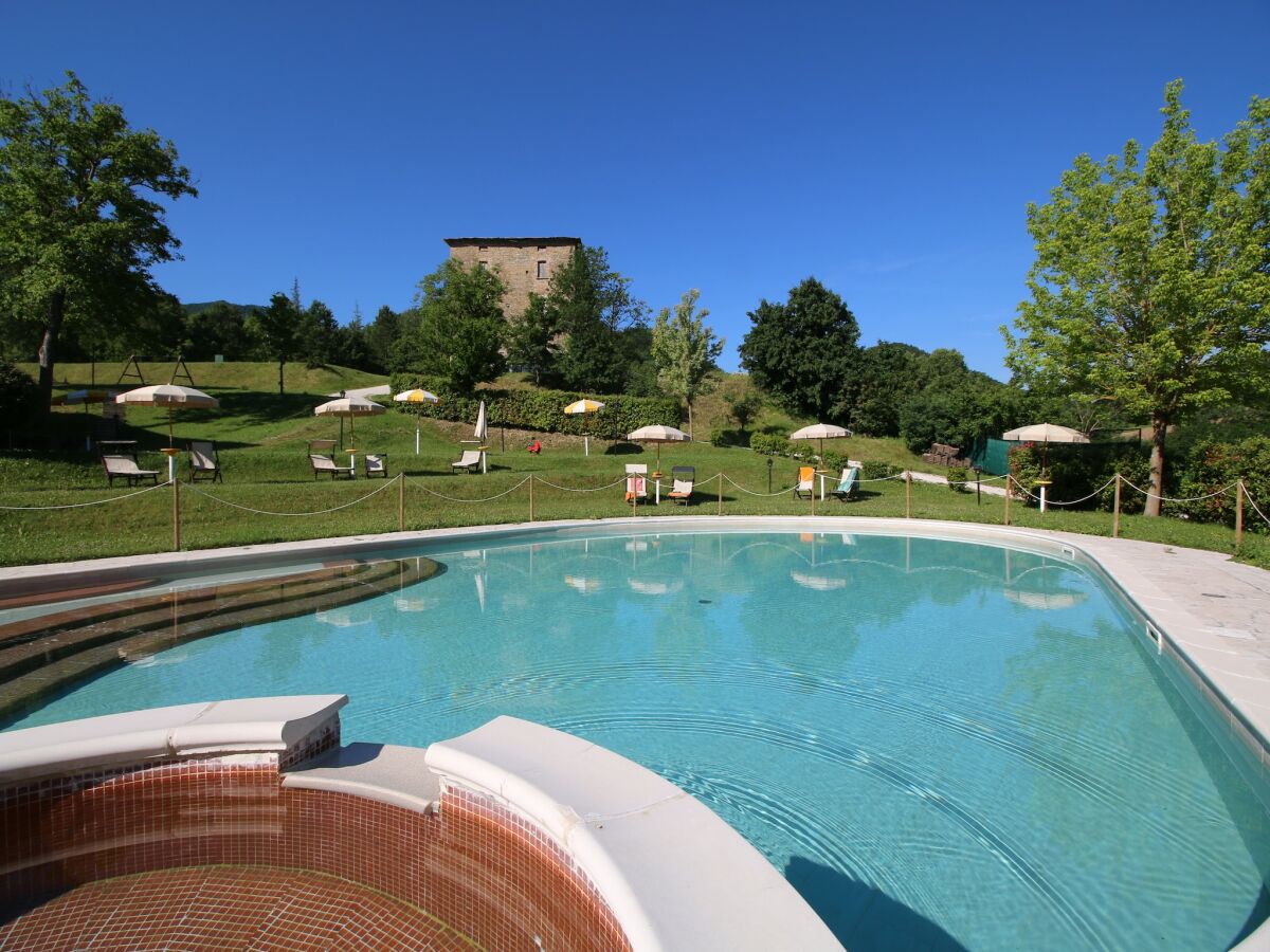 Cottage Mansion in Apecchio with Pool - Outdoor photo 2