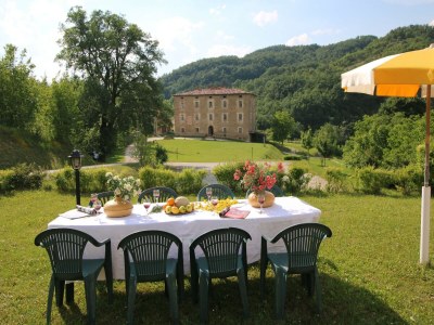 Cottage Mansion in Apecchio with Pool - Outdoor photo 12
