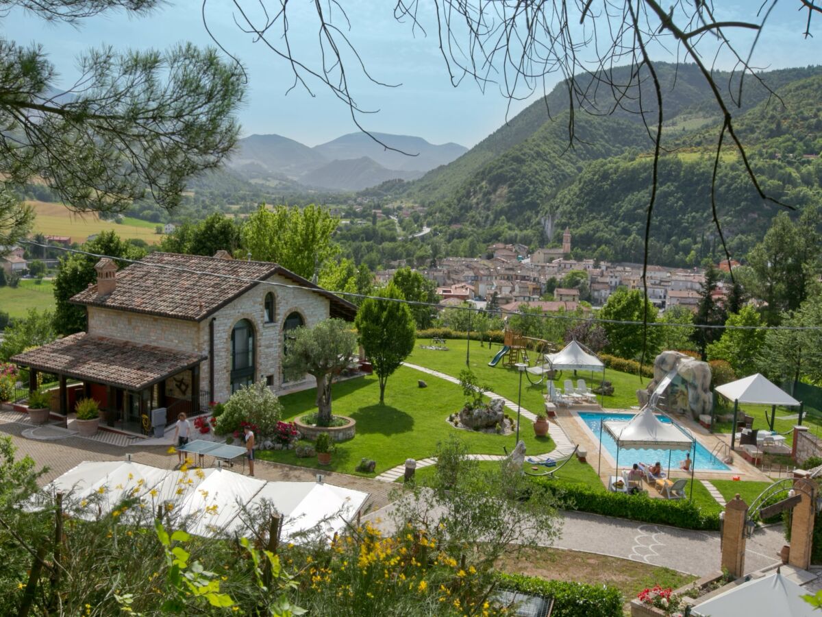 Holiday house Family Cottage in Cagli with Pool