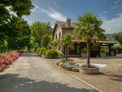 Holiday house Family Cottage in Cagli with Pool - Outdoor photo 8
