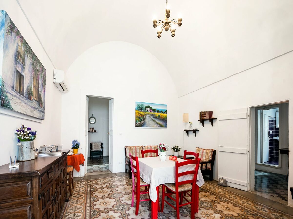 Holiday house Charming Home in Casarano with Garden