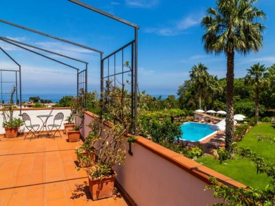 Villa Fesselnde Villa in Ricadi mit Pool - Outdoor photo 6