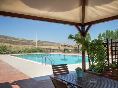 Farmhouse Rustic Sicilian Retreat with Spa - Outdoor photo 2