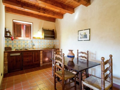 Farmhouse Rustic Sicilian Retreat with Spa - Features photo 16