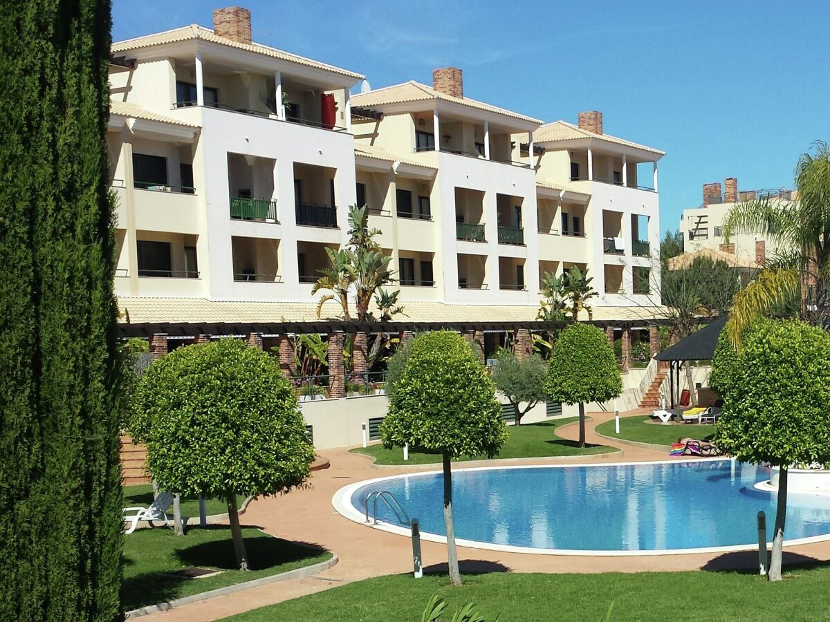 Apartment Luxuriöses Ferienhaus in Quarteira, Algarve
