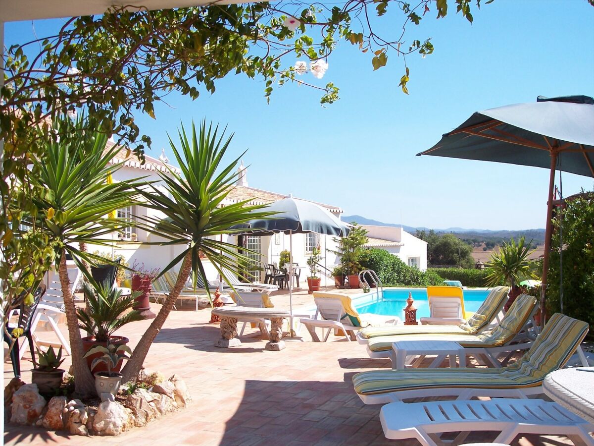 Holiday house Gorgeous Holiday Home with Swimming Pool