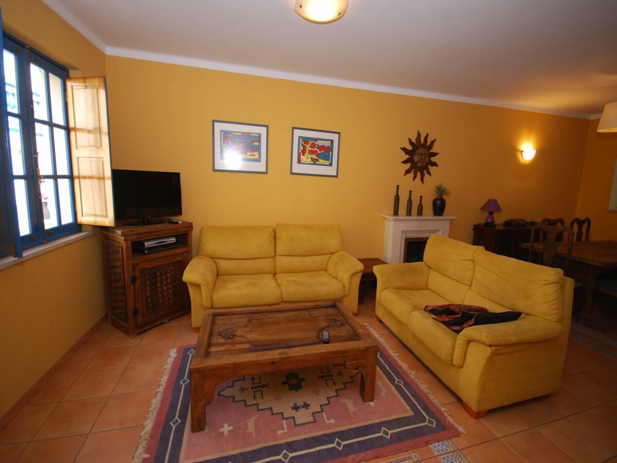 Holiday house Attractive apartment in Tavira with terrace