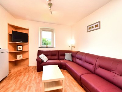 Holiday house Holiday Home in Saint Vith with Terrace - Features photo 13