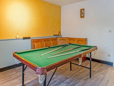 Holiday house Holiday Home near Ravel Cycling paths - Features photo 8