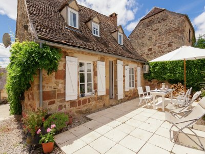 Holiday house Peaceful Stay with Pool - Outdoor photo 13