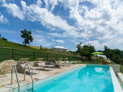 Farmhouse Tranquil Farmhouse in Sestino - Outdoor photo 8