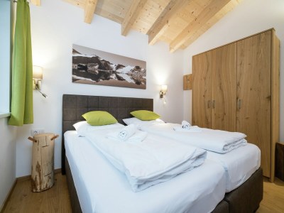 Chalet Chalet in Piesendorf near Ski Slopes - Features photo 24