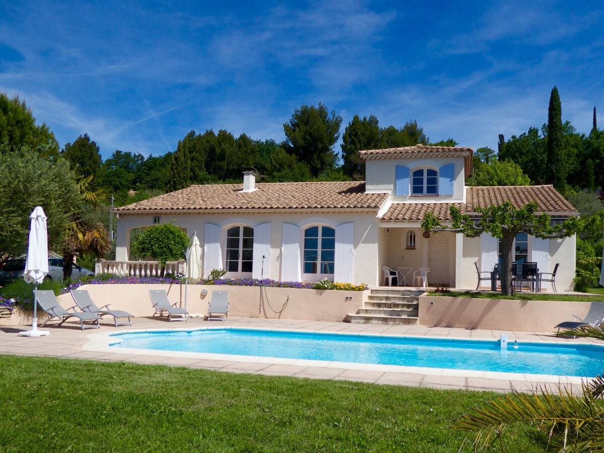 Villa Mirasoleou