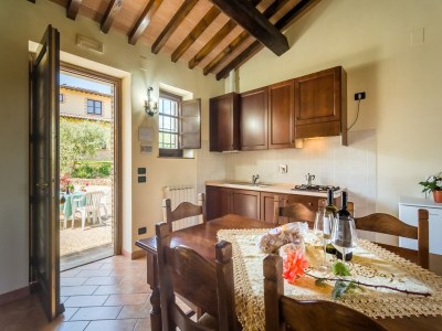 Cottage Mansion in Perugia with Pool & Sauna - Features photo 26