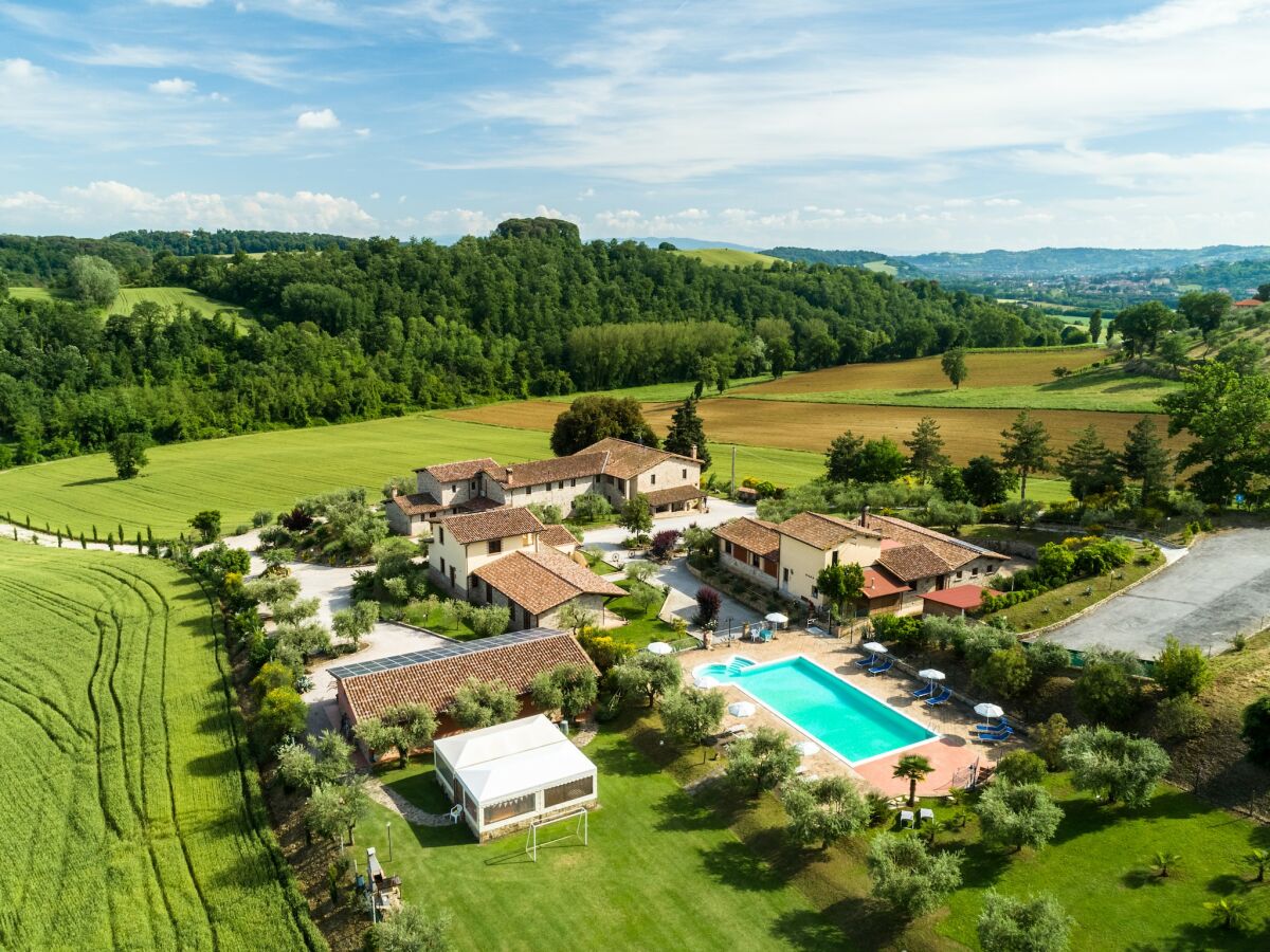 Cottage Villa in Perugia mit Pool und Hügelblick - Outdoor photo 2