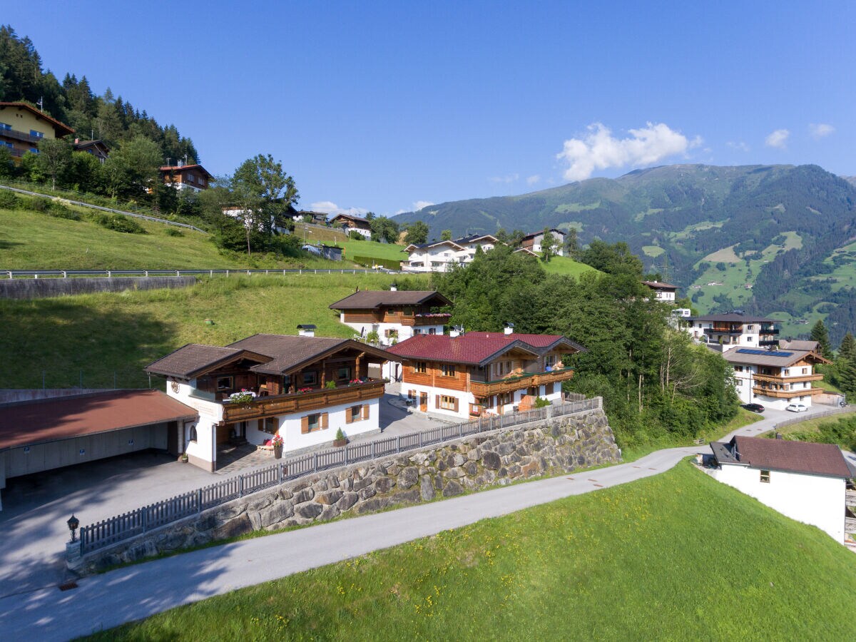 Chalet Chalet Hainzenberg - Outdoor photo 3