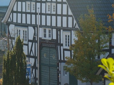 Holiday house Gruppenferienhaus mit Sauna in Heinsberg - Outdoor photo 4