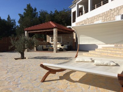 Holiday apartment Seaside Zavala - Outdoor photo 12