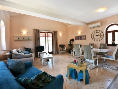 Villa Cherry House - Features photo 11