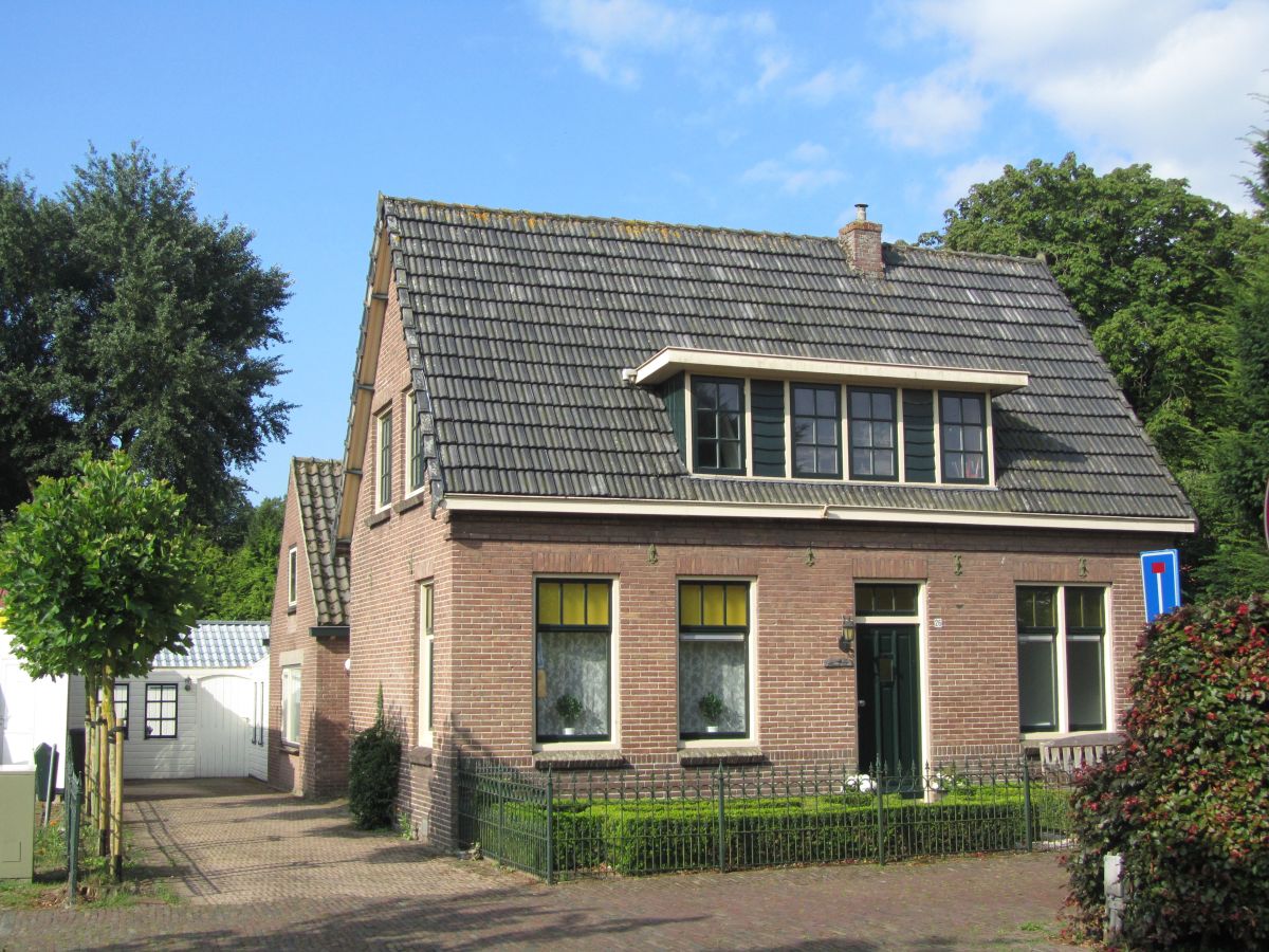 Holiday apartment Bakkums Voorhuisje