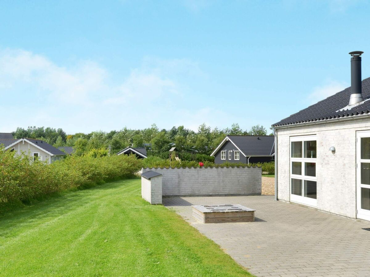 Holiday house 6 person holiday home in Hemmet - Outdoor photo 2